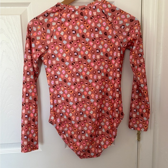 Girls XL SZ14 Leopard spots one-piece rash guard W UPF 50+ - Picture 2 of 5